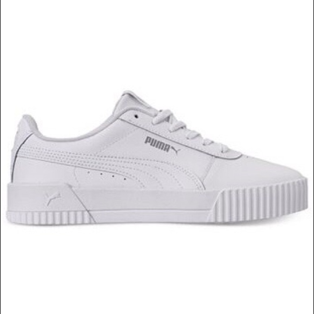 PUMA Carina leather white sneaker